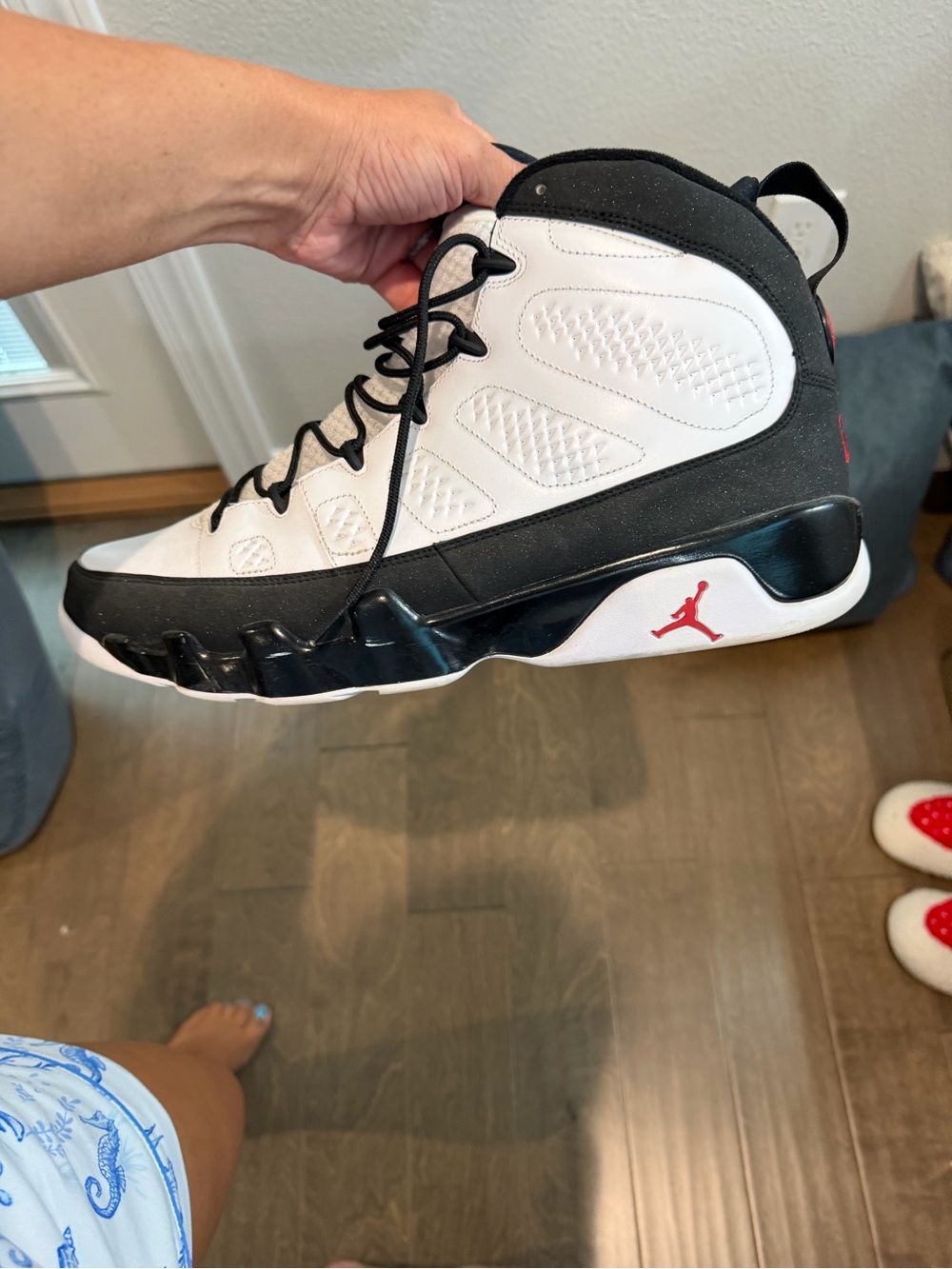 Jordan Kids' Basketball Sneakers in Black, White & Red